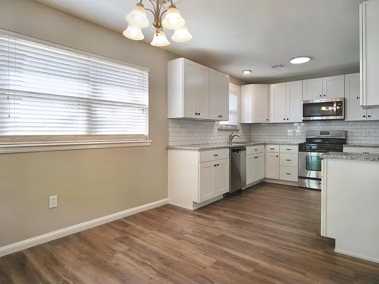 620 Winding Ln — Photo 6