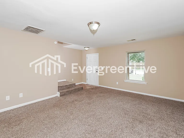 352 Union Station Way — Photo 3