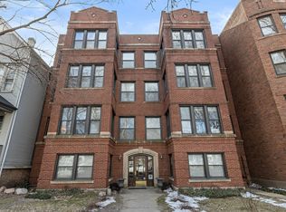 1445 W Warner Ave, Chicago, IL 60613