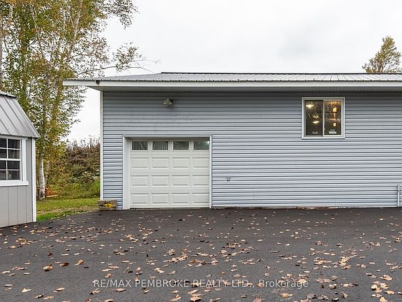 5th image of 1108 Boundary Rd