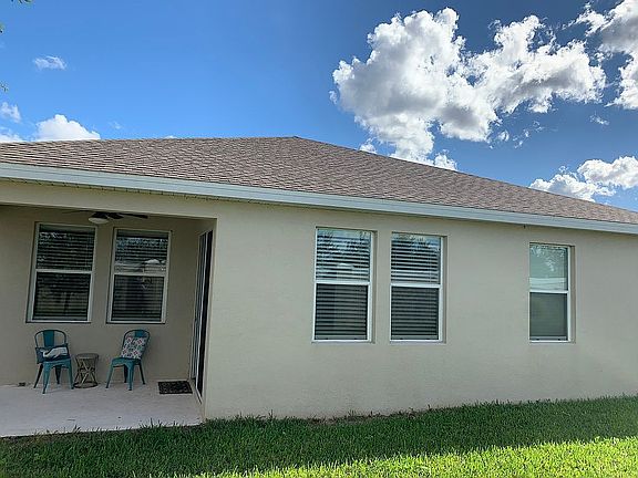 5th image of 200 Whirlaway Dr