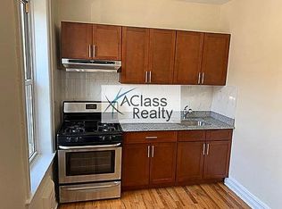 20-65 36th St #A10, Astoria, NY 11105