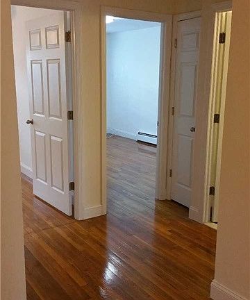 3rd image of 24015 68th Ave