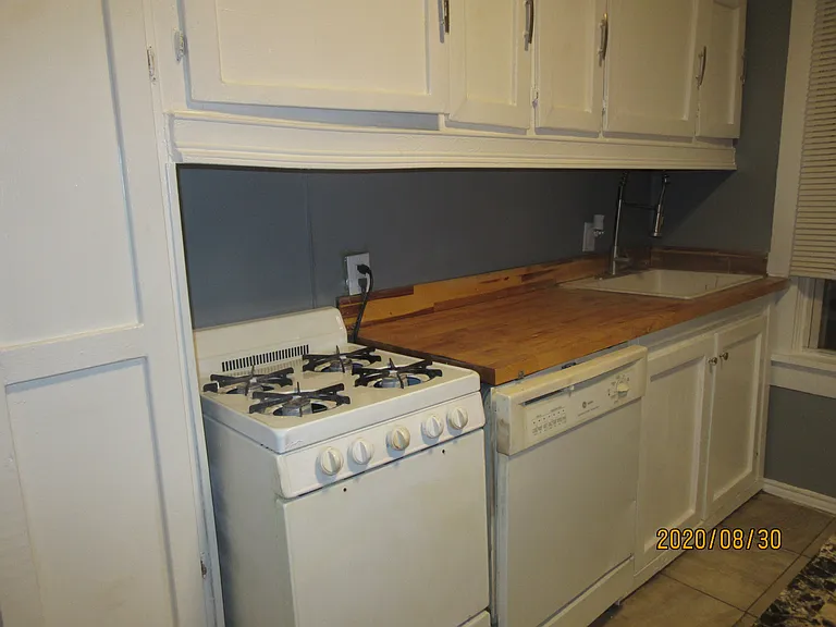 316 Hazel St #B — Photo 13