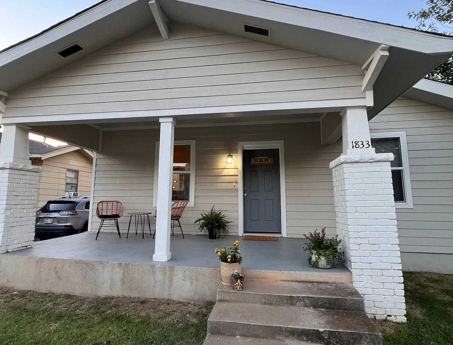 3 bed, 1220 sqft, $1,875 — Photo 2