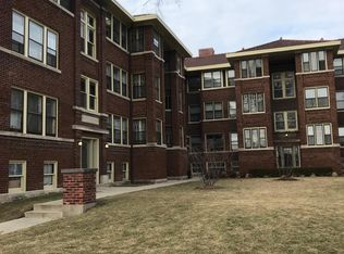 424 Lake St APT H1, Oak Park, IL 60302