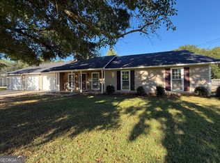 201 Merrill Dr, Lagrange, GA 30241