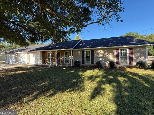 201 Merrill Dr, Lagrange, GA 30241