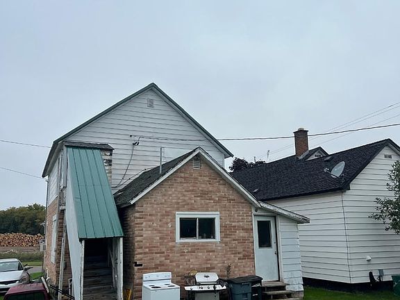 3rd image of 832 N 7th Ave