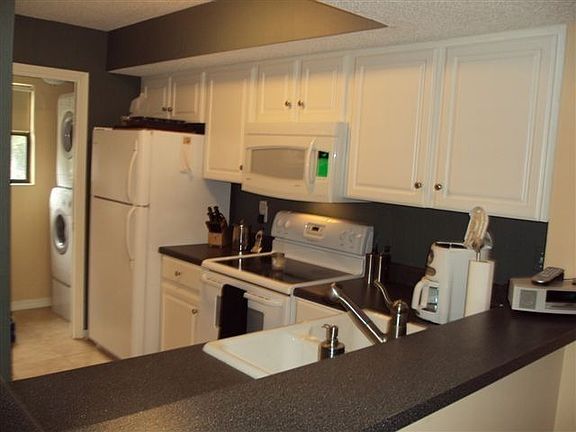 4th image of 5010 Summer Beach Blvd APT 406