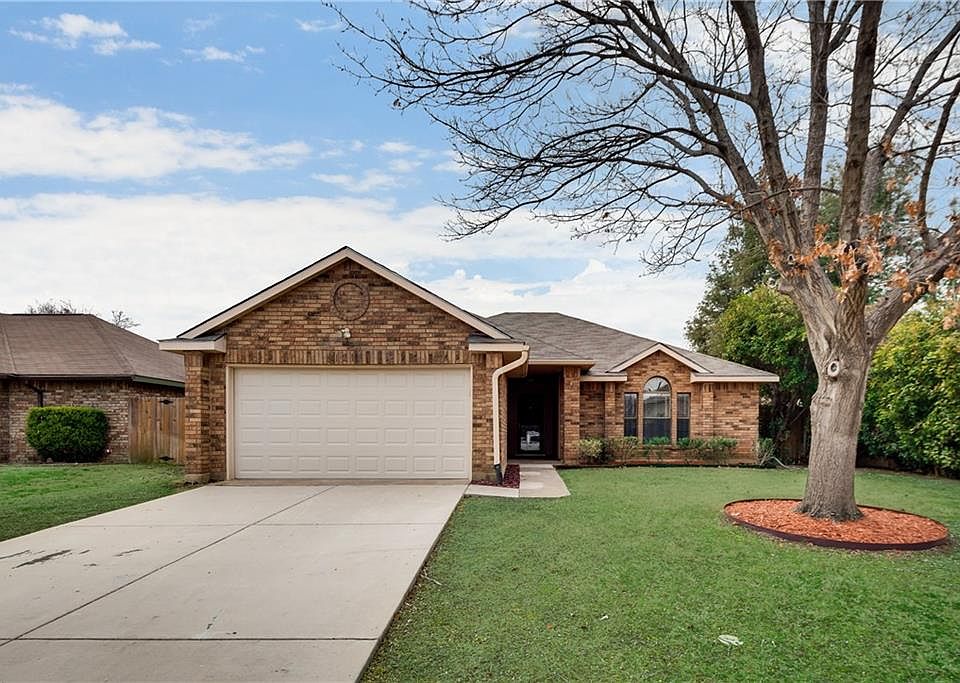 1st image of 1213 Coker Dr