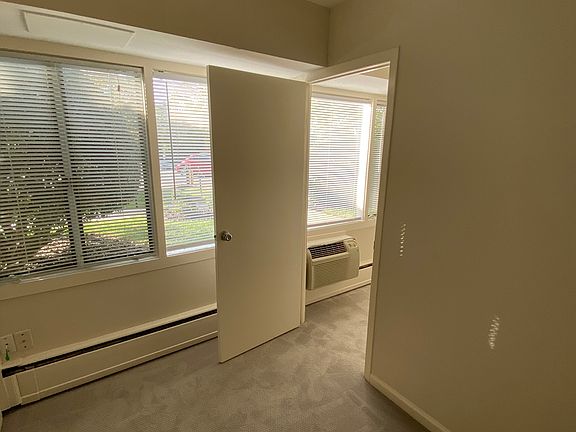 4th image of 5740 16th St N #5770