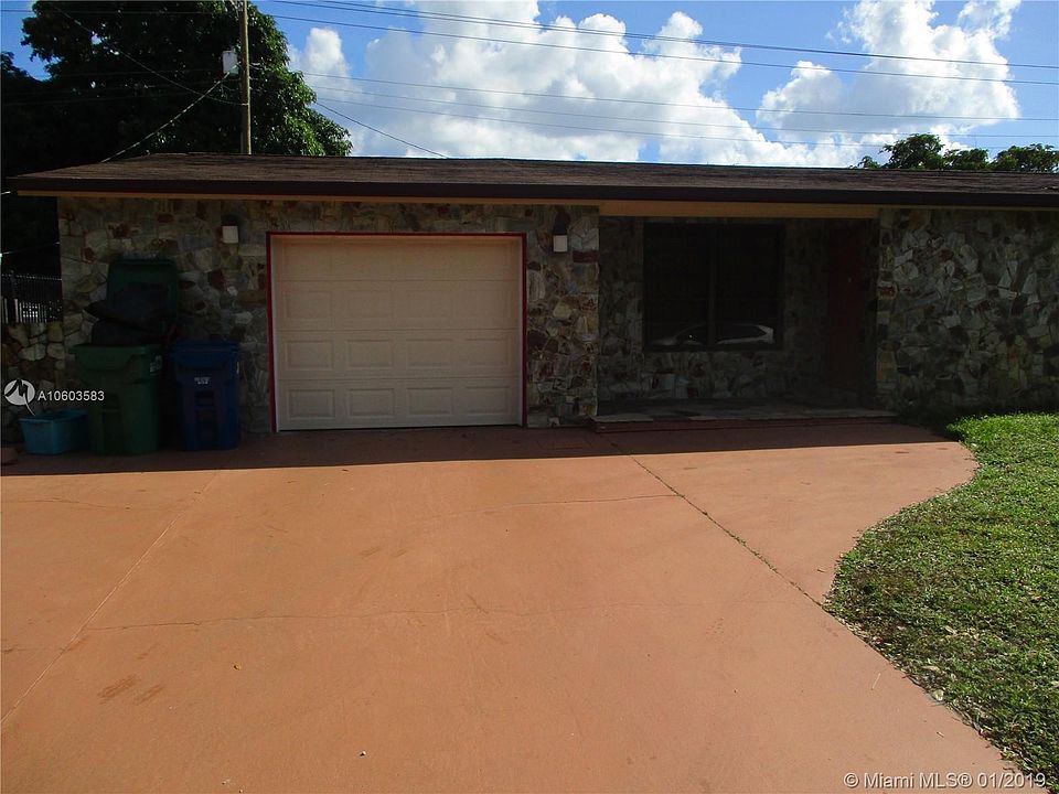 1st image of 20901 NE 12th Ave