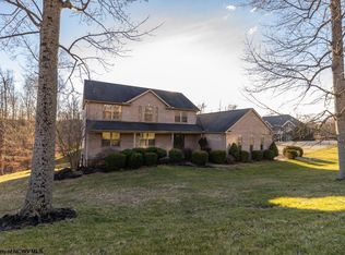 407 Sunrise Dr, Bridgeport, WV 26330