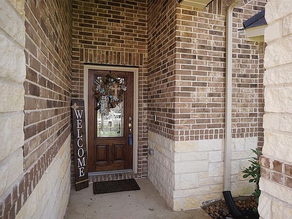 4th image of 29903 Secret Cove Ln