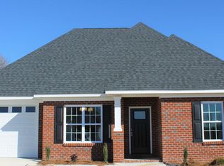 3000 Ashley Ct, Tarboro, NC 27886