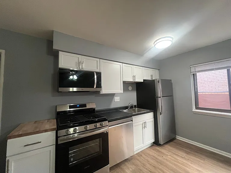 1517 E Royall Pl — Photo 21