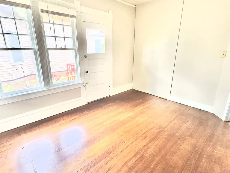 719 N Nevada Ave — Photo 11