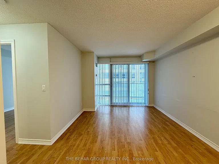 761 Bay St #706 — Photo 9