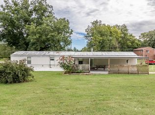 1902 Morgantown Rd, Russellville, KY 42276