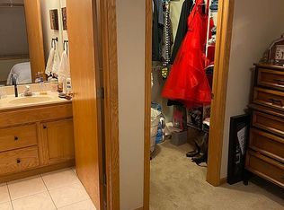 605 Military Ridge Dr, Verona, WI 53593