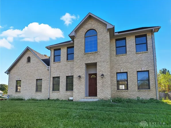 306 Pauly Dr, Clayton, OH 45315