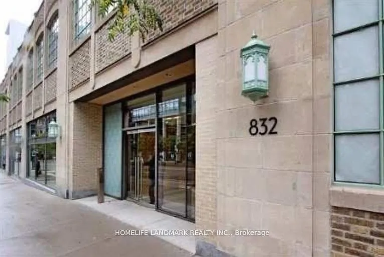 832 Bay St #3310