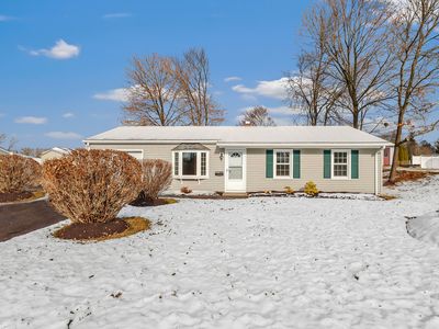9 Charters Rd, Ansonia, CT, 06401