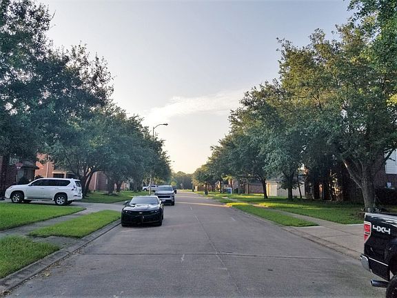 5th image of 2703 Arrowhead Creek Ln