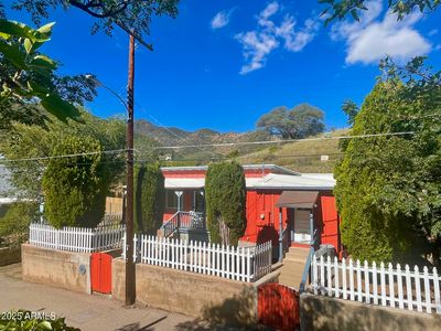 10 LOCKLIN Avenue, Bisbee, AZ, 85603
