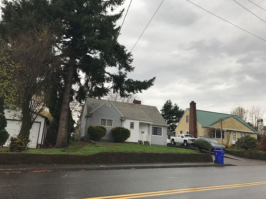 2nd image of 8727 NE Prescott St
