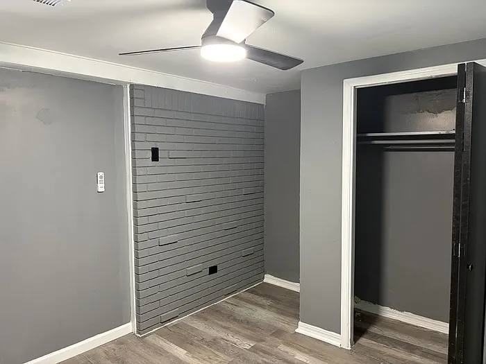 5924 N College St — Photo 11