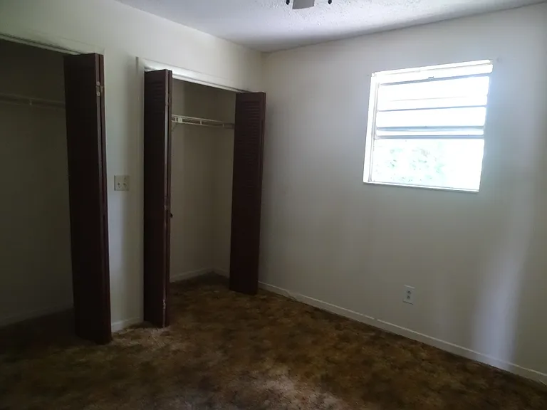 252 SE Hanover Pl #101 — Photo 3
