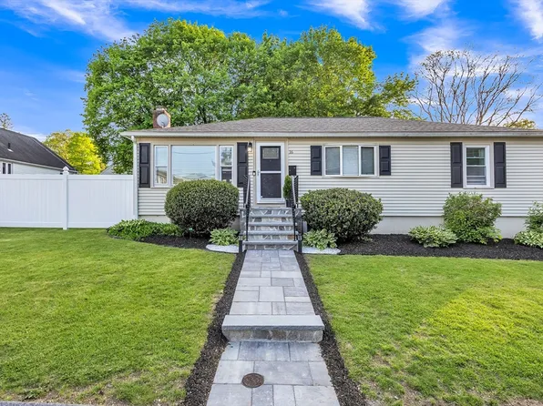 16 White Ter, Auburn, MA 01501