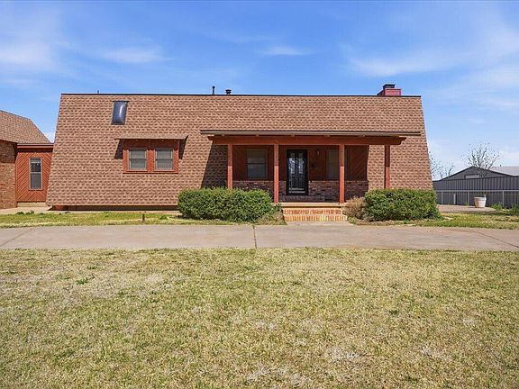 3rd image of 6018 116th St