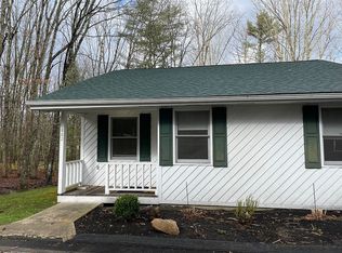 888 Club Cir, Daniels, WV 25832