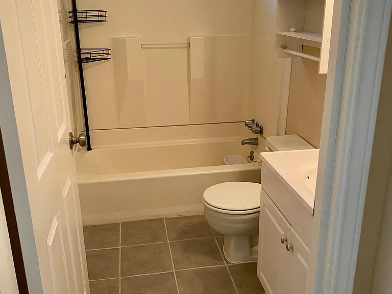 1107 Callahan Ave — Photo 12