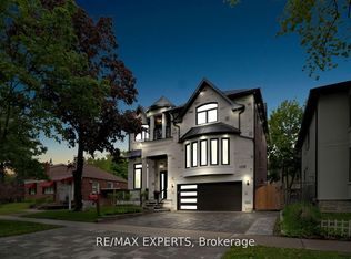 92 Churchill Ave, Toronto, ON M2N1Z1