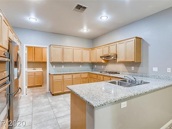 4th image of 1912 Summer Pine Ct Unit 101