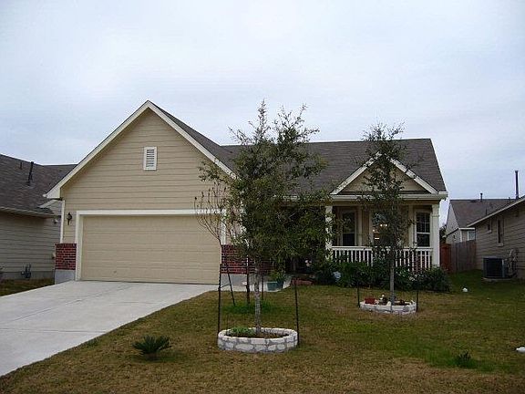 2nd image of 808 Bottle Brush Dr