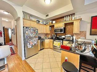 319 W 101st St #3/3, New York, NY 10025