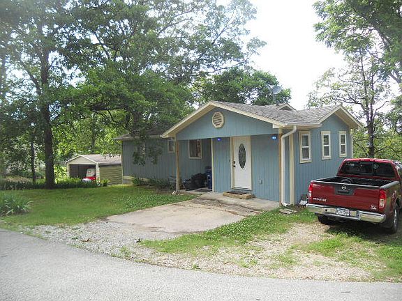 3rd image of 26 Whiteys Dr