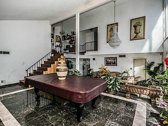 4th image of 3860 Osage Cir
