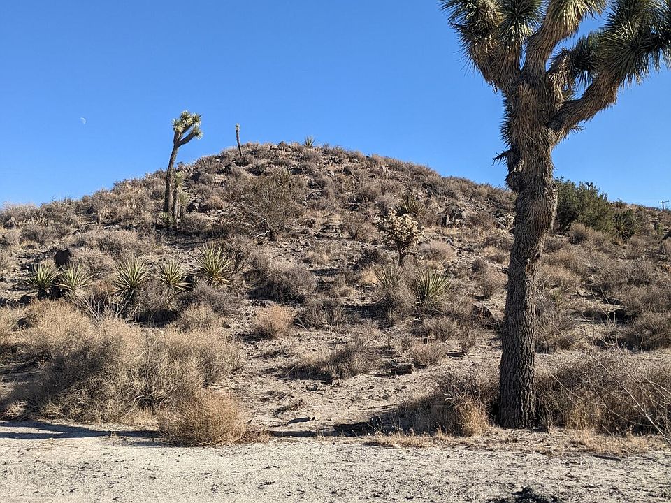 2nd image of 56455 Skyline Ranch Rd