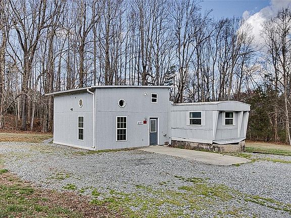 3rd image of 4183 Flinchum Farm Rd