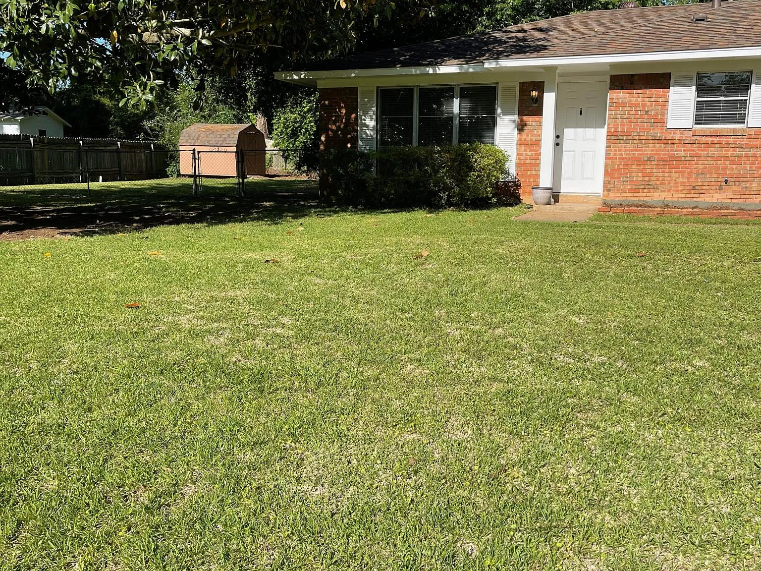 2408 Arcadia Dr — Photo 4