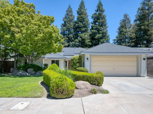 750 E Wood Duck Cir, Fresno, CA 93730