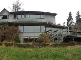 13354 Stonebridge Ln NE, Bainbridge Island, WA 98110