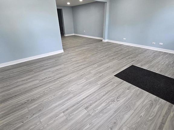 5th image of 2620 Gilboa Ave