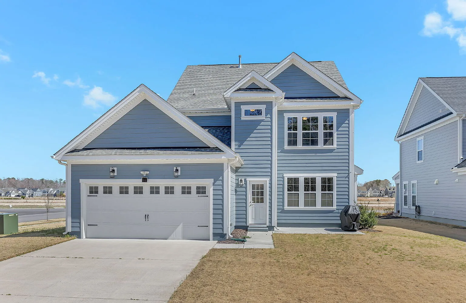 4 bed, 2.5 bath, 2542 sqft, $3,500 — Photo 3